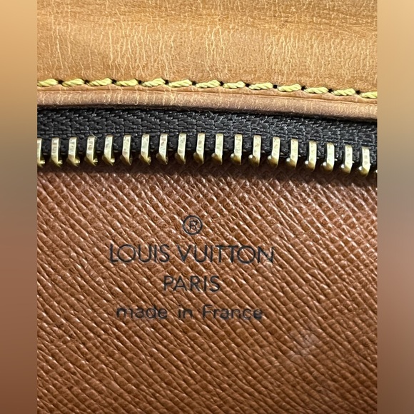 ‼️sold‼️Louis Vuitton Drouot Crossbody - Picture 6 of 11